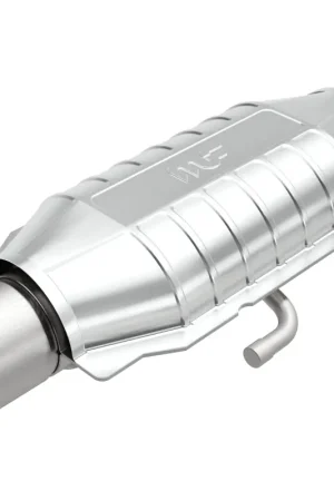MagnaFlow Conv Univ 2.5 W/Air FED Brand New