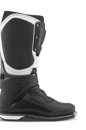 Mega Sale Gaerne SG22 Boot Black/White Size - 9.5